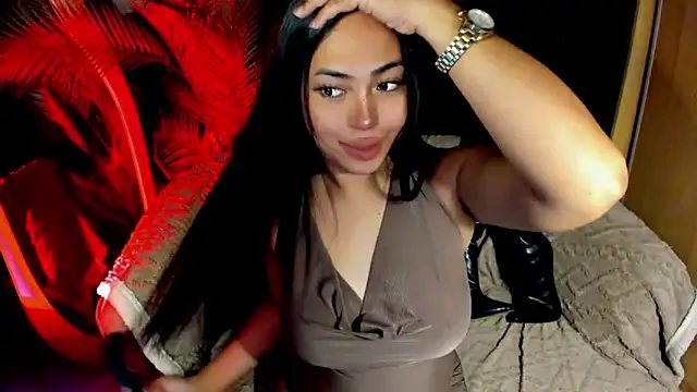 XGoodnessGracious' Webcam Show