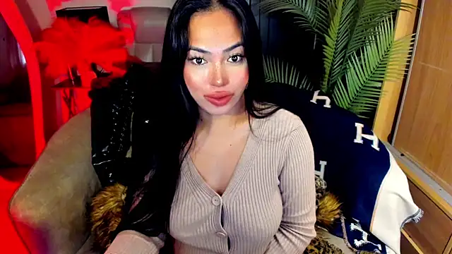 XGoodnessGracious Webcam show
