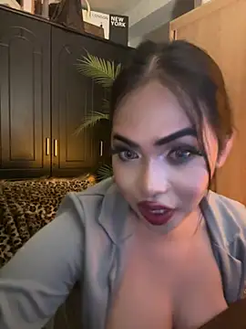 XGoodnessGracious Webcamshow