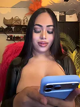 XGoodnessGracious' Webcam Show