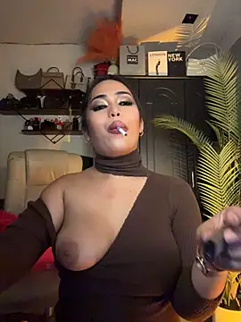 XGoodnessGracious – webcam-show