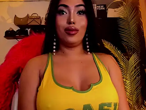 XGoodnessGraciousn Webbikameraesitys