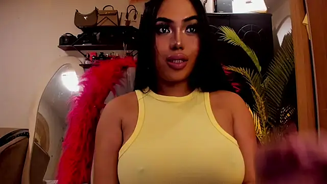 XGoodnessGracious Webcam show