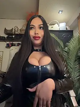 XGoodnessGraciousn Webbikameraesitys