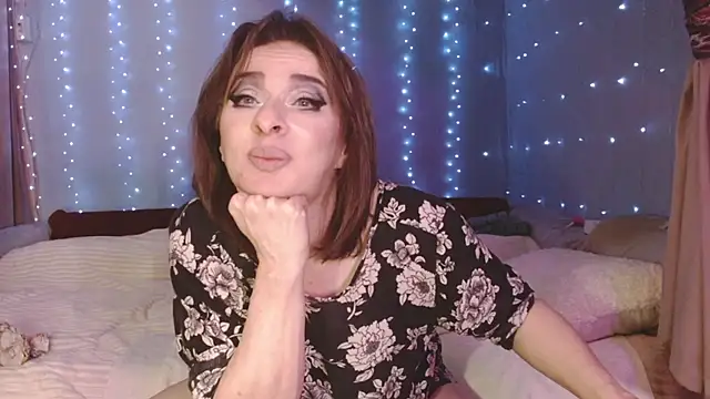 julia_renard Adlı Modelin Canlı XXX Sohbeti