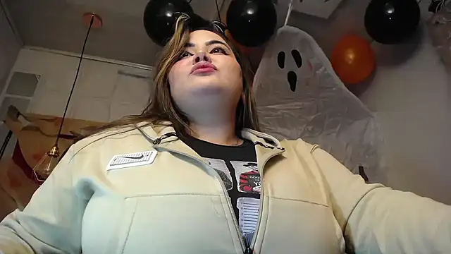 Penelope_Tits 网络视讯表演
