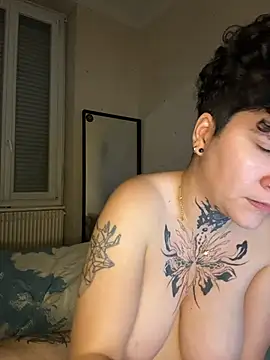 Webkamerová show callmelouve