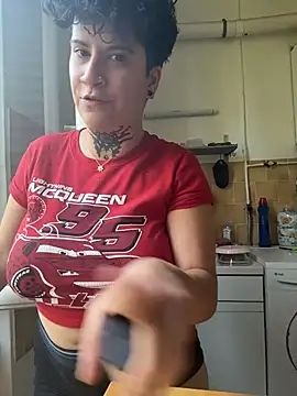 callmelouve webcam show
