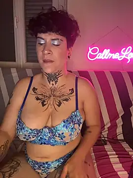 callmelouve Live XXX-Chat