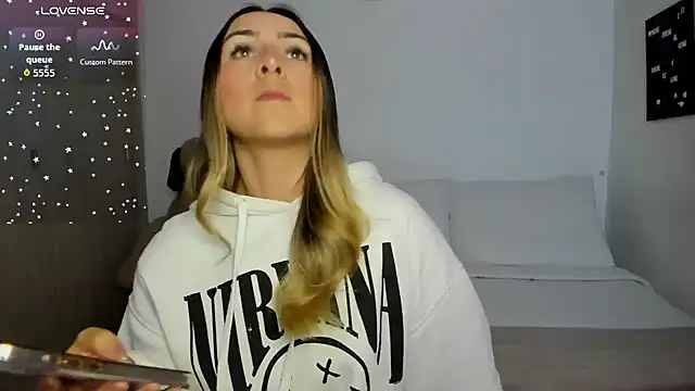 Chat +18 de sophie_morenoo ao vivo