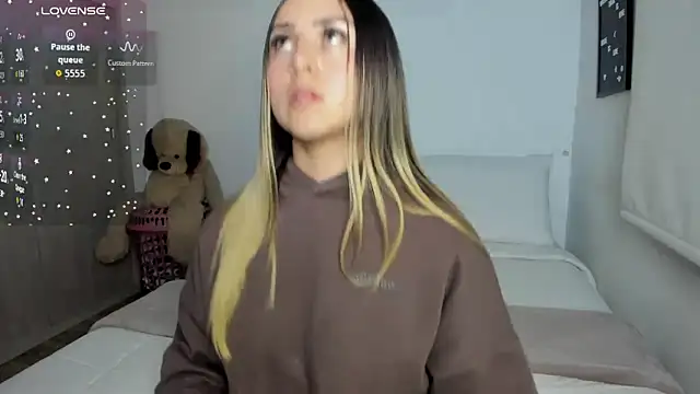 Živý XXX chat sophie_morenoo
