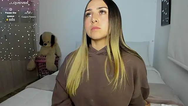 sophie_morenoon Live XXX chat