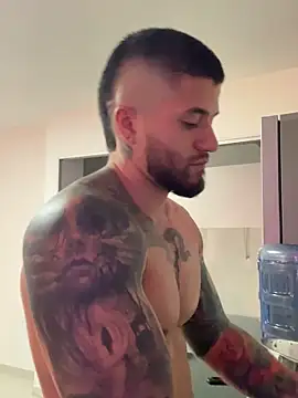 Frank_Farrell Adlı Modelin Web Kamerası Şovu