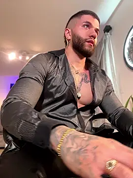 Show modela Frank_Farrell na web-kameri