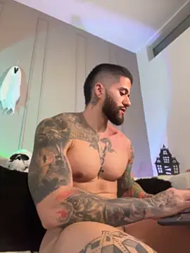 Frank_Farrellのウェブカメラショー