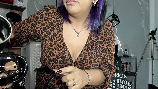MirandaHaguen Live XXX-chat