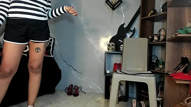 MirandaHaguen Adlı Modelin Canlı XXX Sohbeti