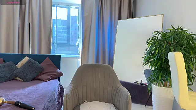 Živá chatovací místnost -Solar-Jane-