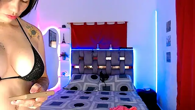 Webkamerová show tatynatasha49