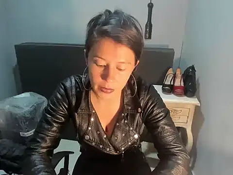 sandyquinnxx's Live XXX Chat