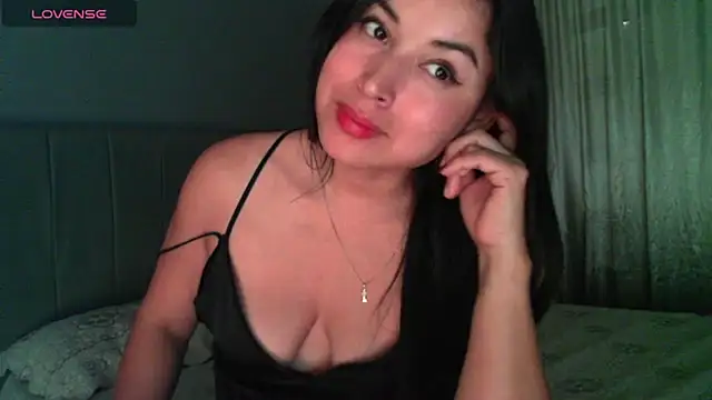 Sweet-Angie's Live XXX Chat