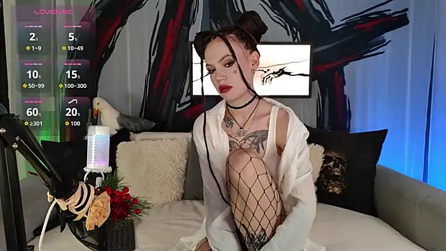BlackKisa's Live XXX Chat