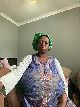 عرض كام Biggblackboobs