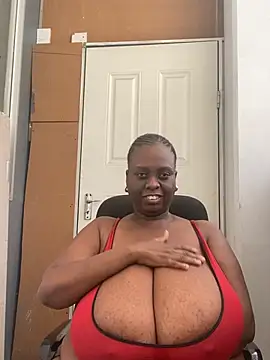 Вебкам-шоу Biggblackboobs
