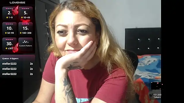 elizabeth_clint Chat XXX in diretta