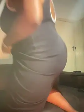Chat +18 de Cardiebae89 ao vivo