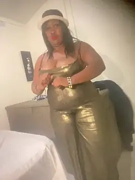 Cardiebae89 Chat XXX in diretta