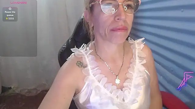 Czat XXX na żywo – Chayla_Ruiz
