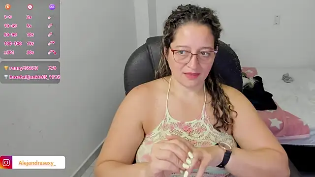 alejandra_milf_ Chat XXX in diretta