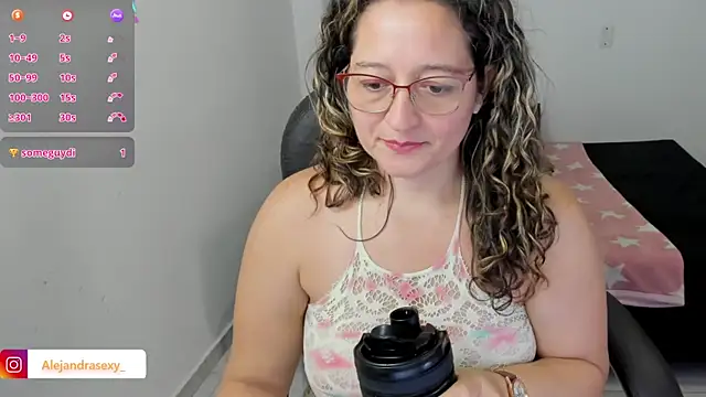 alejandra_milf_'s Live XXX Chat
