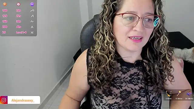 Sembang XXX Secara Langsung alejandra_milf_