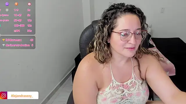 Chat XXX ao vivo de alejandra_milf_