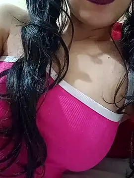 Show modela molymeneses na web-kameri