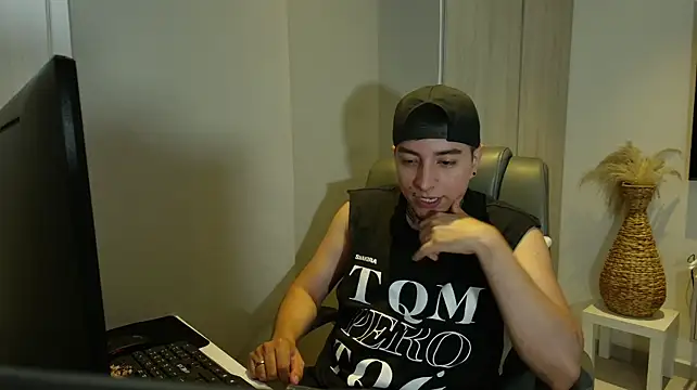 Jhoan_saenz Webcam Show