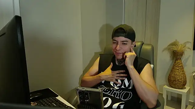 Show webcam de Jhoan_saenz