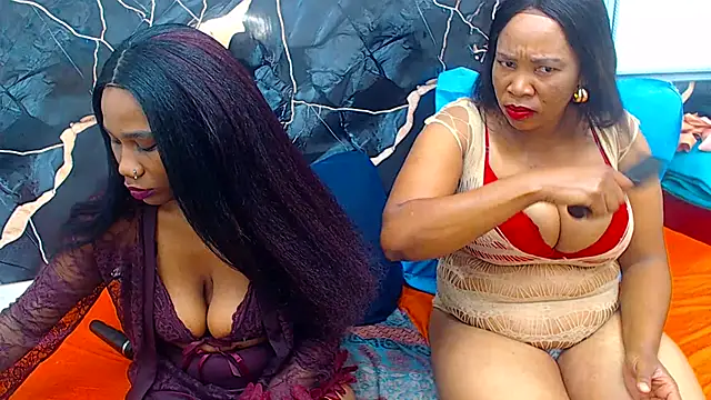 Chat +18 de XSCARLETQUEENXX ao vivo