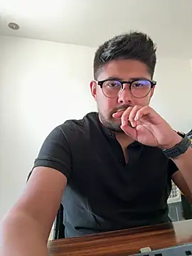 Drakejo Adlı Modelin Web Kamerası Şovu