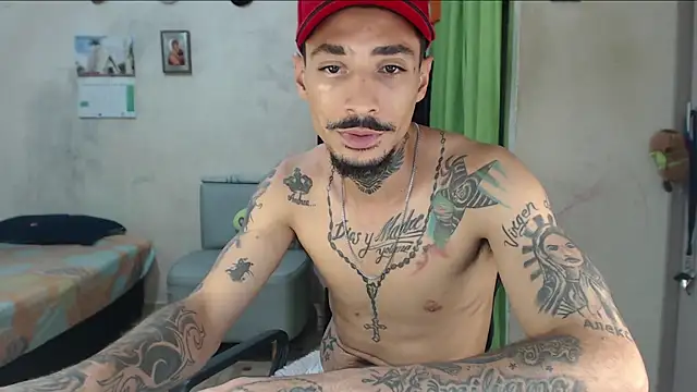 Show de emiliano_hottt na webcam