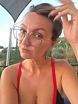 MissMialicious Webcam Show