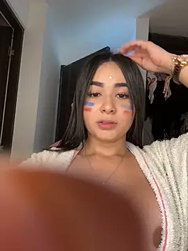 Chat +18 de jailyncam_ ao vivo
