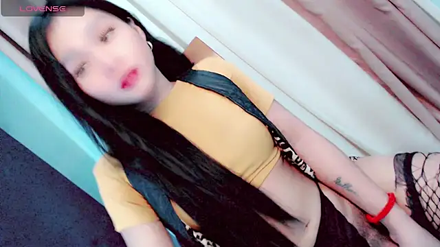 Littleslutty_baby Шоу с уебкамера