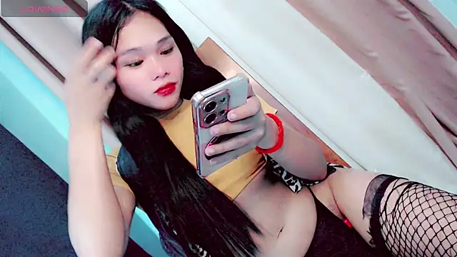 Littleslutty_baby – webcam-show