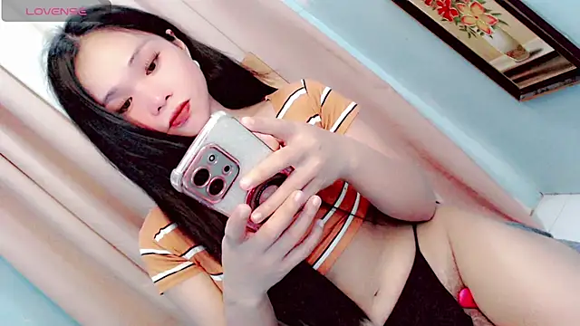 Littleslutty_babyのウェブカメラショー