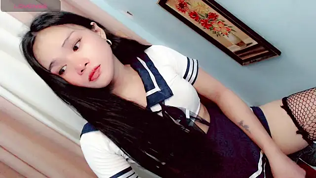 Littleslutty_baby Show Webcam