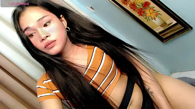 Show de Littleslutty_baby na webcam