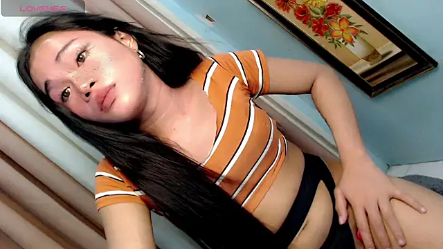 Littleslutty_baby Show Webcam
